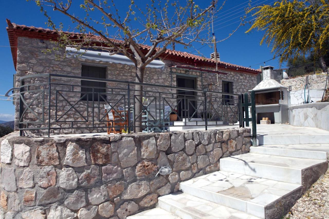 Traditional House Kakopetra นาฟปลิโอ ภายนอก รูปภาพ
